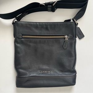 Coach Black Leather Graham Flat Crossbody